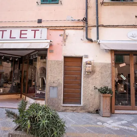 Monolocale Nel Centro Di Apartamento