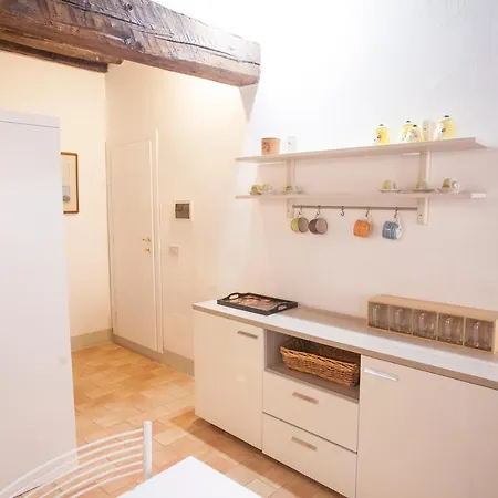 Monolocale Nel Centro Di Apartamento *